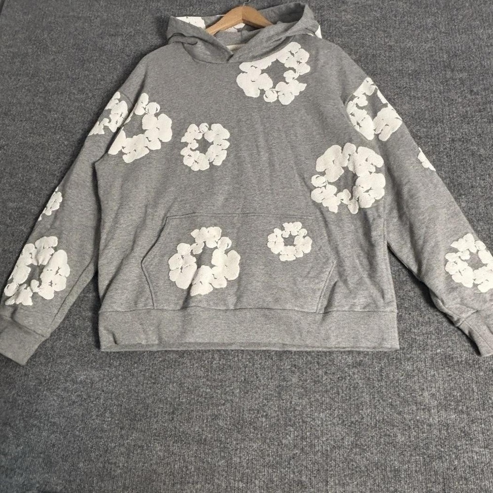 Denim Tears Hoodie Mens XL Gray Cotton Wreath Pullover Sweatshirt Graphic Print